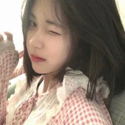 在此一群封面